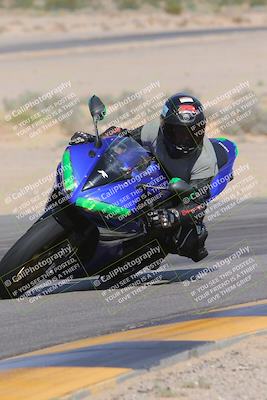 media/Sep-30-2023-SoCal Trackdays (Sat) [[636657bffb]]/Turn 9 Inside (1020am)/